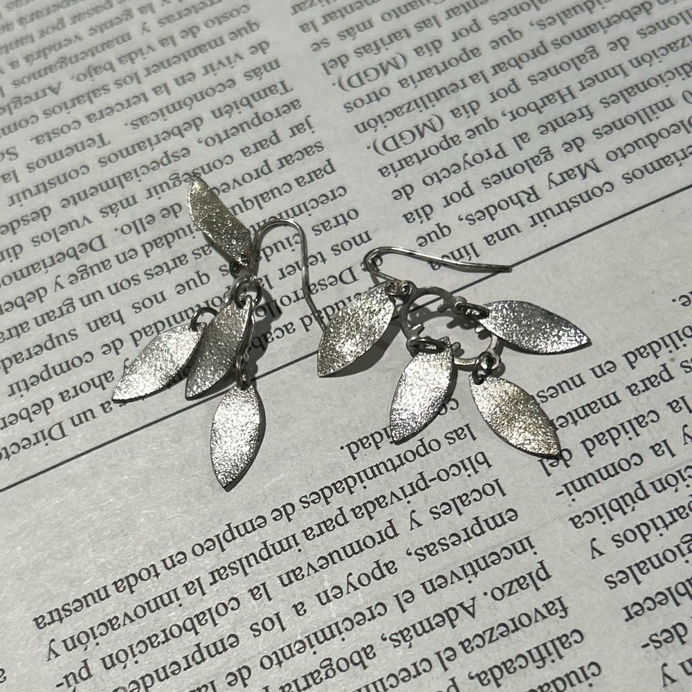Elegant Silver Leaf Earrings